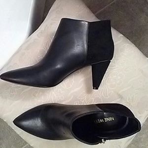 NINE WEST BOOTIES
